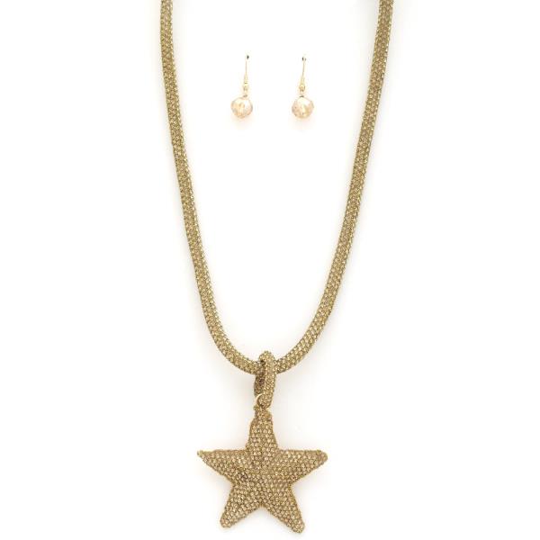 RHINESTONE STAR PENDANT NECKLACE