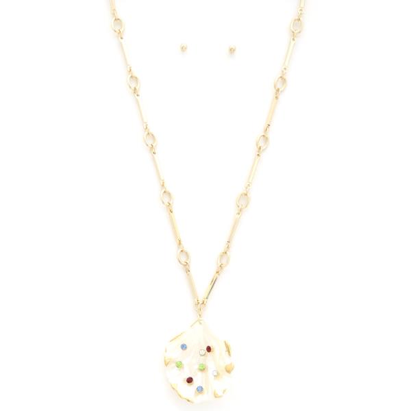 SEASHELL RHINESTONE PENDANT CIRCLE LINK NECKLACE
