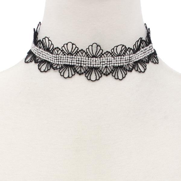 SODAJO Rhinestone Flower Pattern Choker Necklace