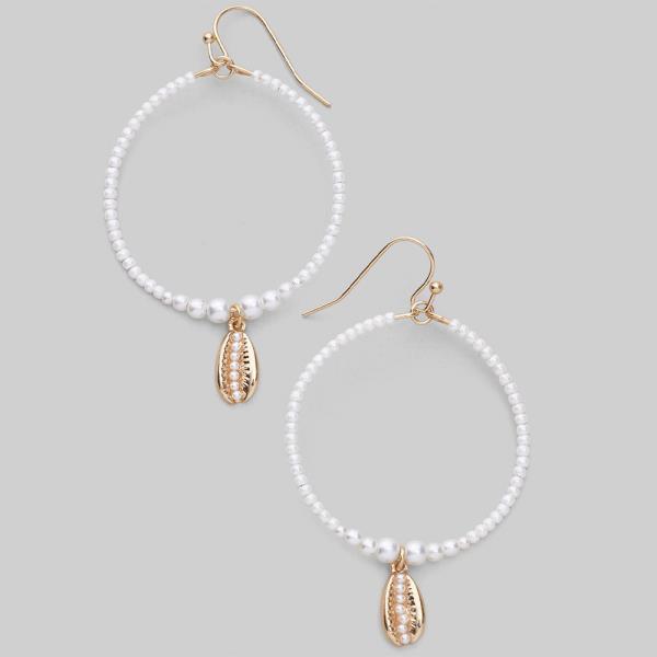 Round Pearl Shell Dangle Earring