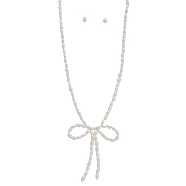 Pearl Bead Bow Necklace