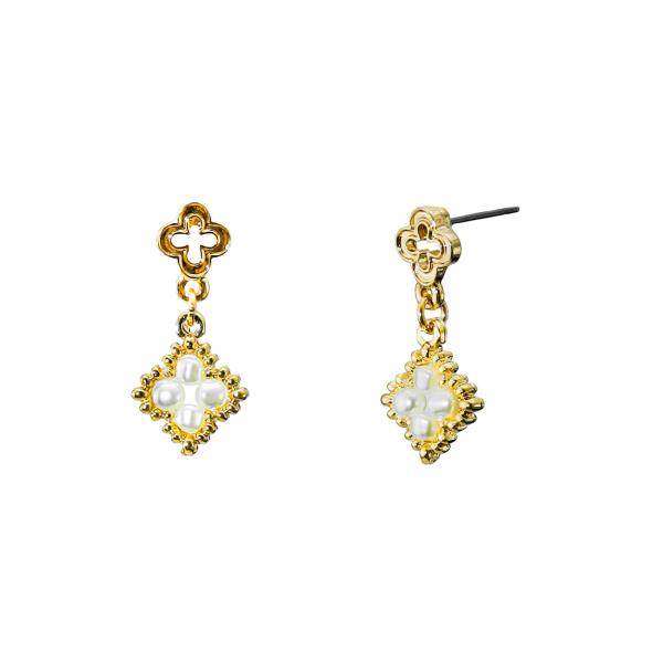 Pearl Clover Dangle Earring