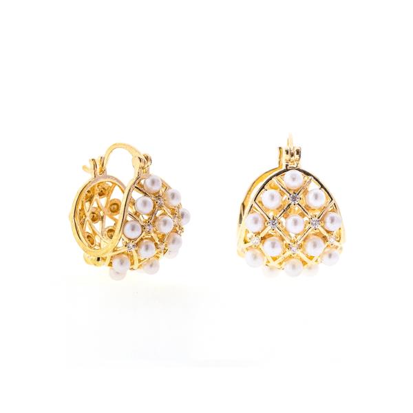 Pearl Leverback Hoop Earring