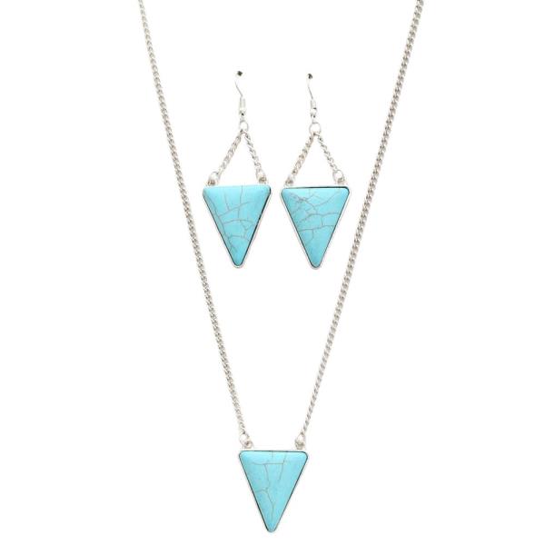 Western Turquoise Stone Necklace