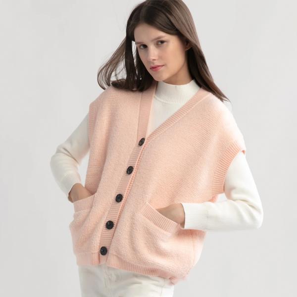 Boucle Knit Vest