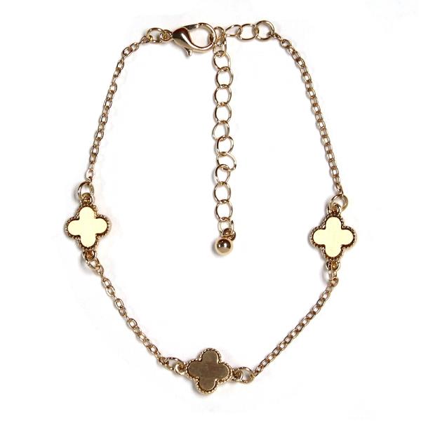 Clover Metal Chain Bracelet
