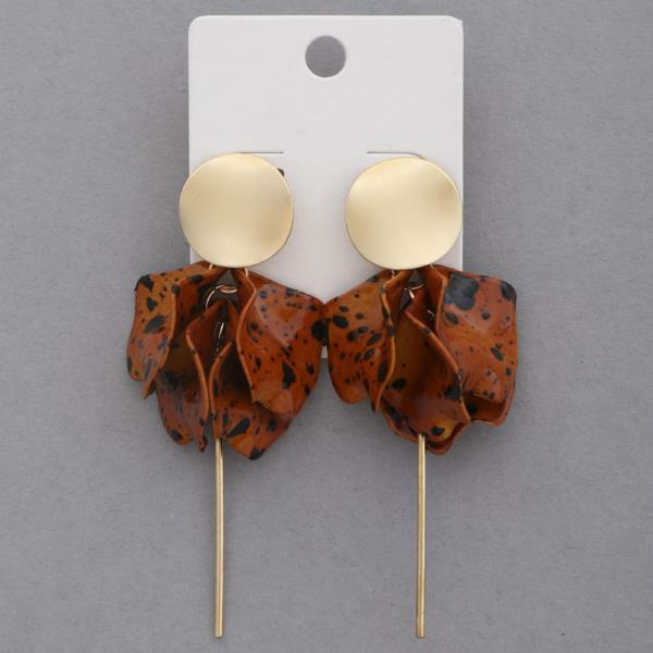 Petal Round Metal Bar Dangle Earring
