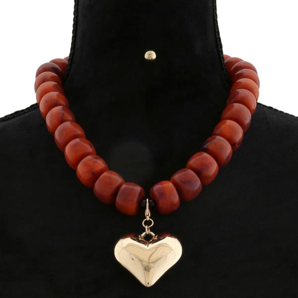 Puffy Heart Pendant Beaded Necklace