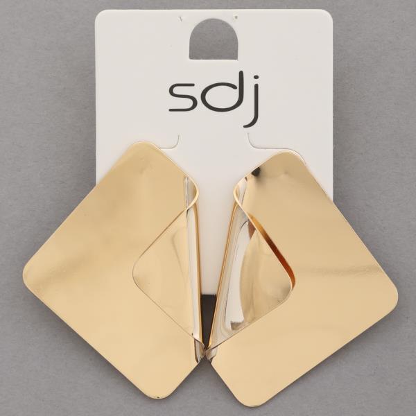 SDJ Metal Post Earring