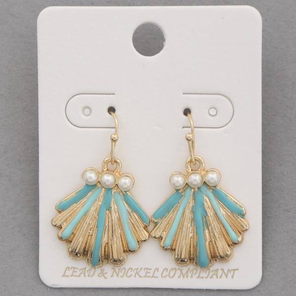 Metal Shell Dangle Earring