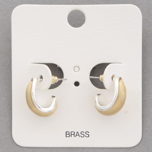 Two Tone Curve Metal Earring