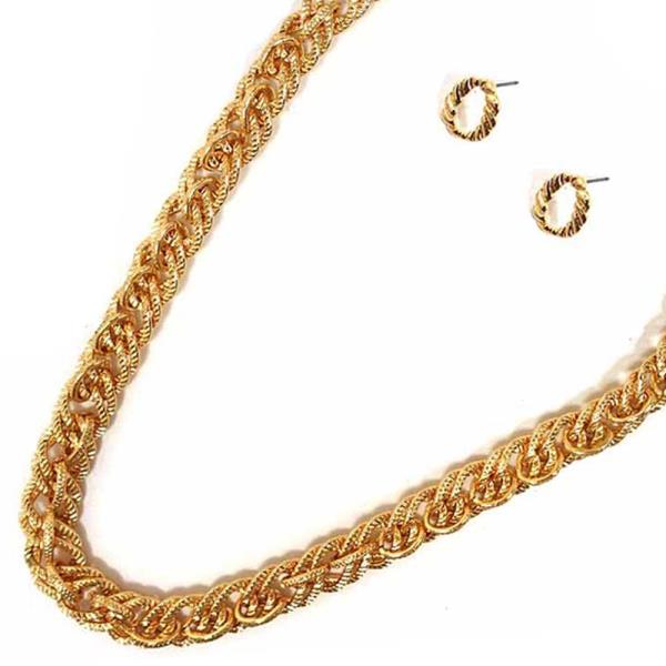 Beaded Link Metal Necklace