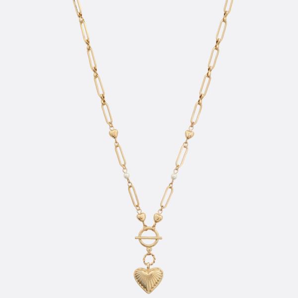 Heart Charm Oval Link Toggle Clasp Necklace