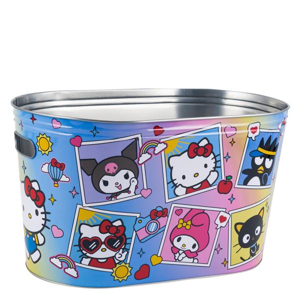 HELLO KITTY and Friends Galvanized Beverage Tub with