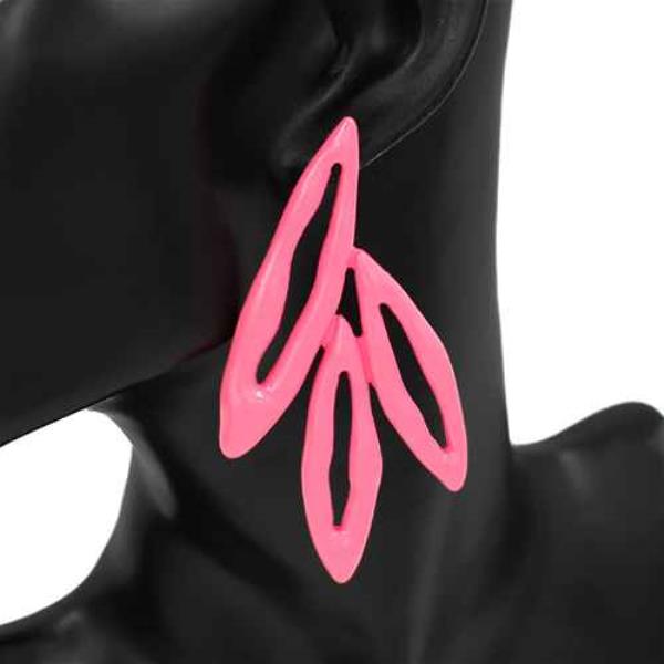 Triple Drop Link Cutout Earrings