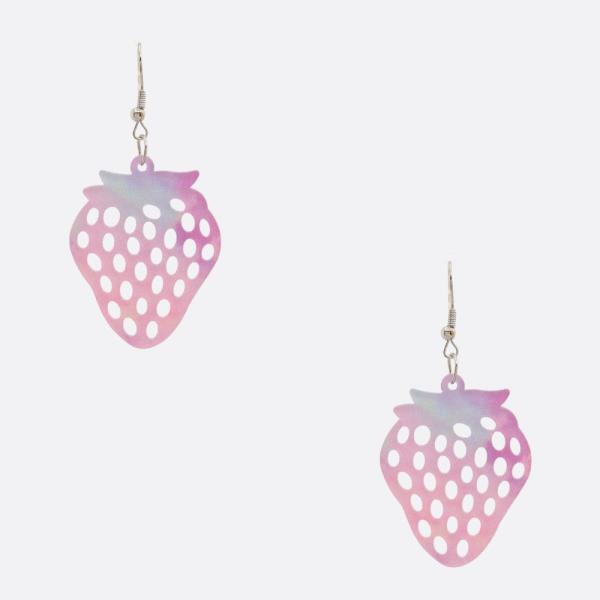 Cut Out Strawberry Dangle Earring