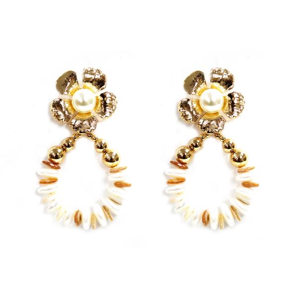 Flower Pearl Bead Teardrop Dangle Earring