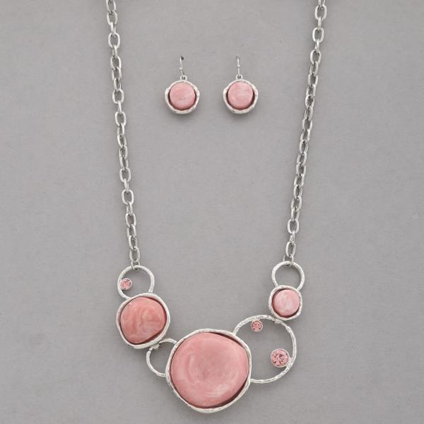Acetate Round Metal Link Necklace