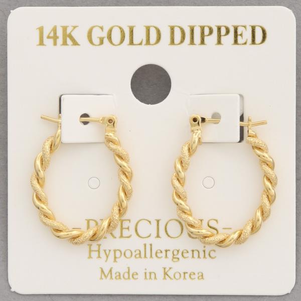 14K Gold Dipped Twisted Oval Link Earring