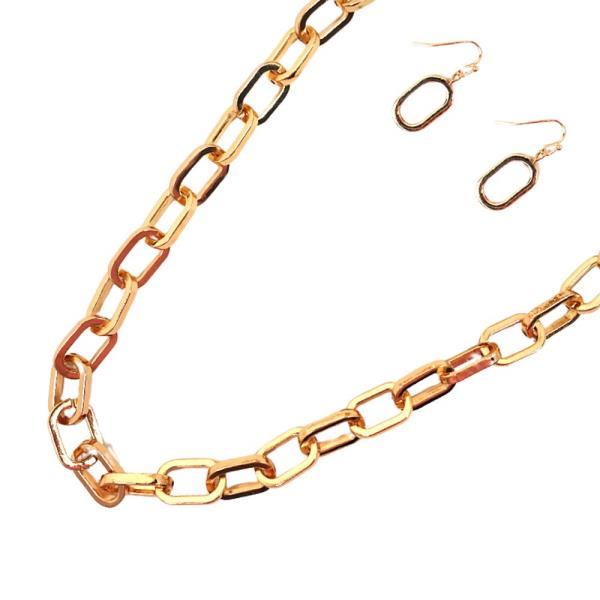 Oval Link Metal Necklace