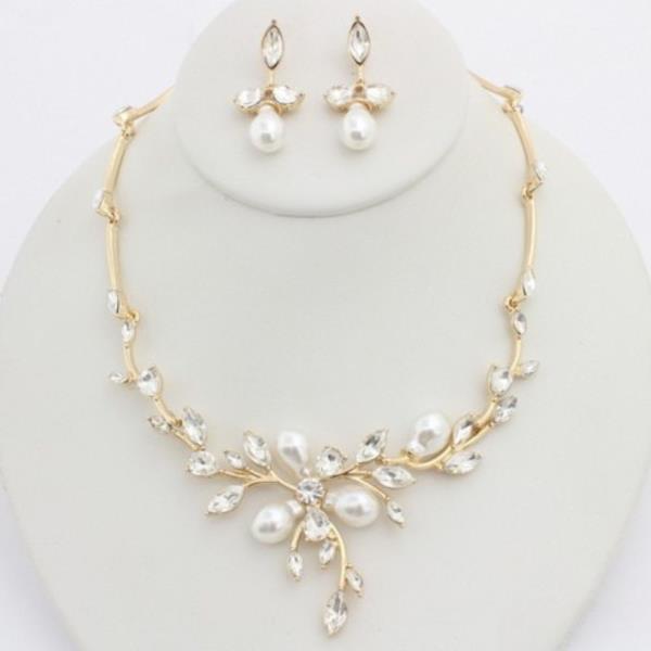 Pearl Bead Rhinestone Leaf Pattern Necklace