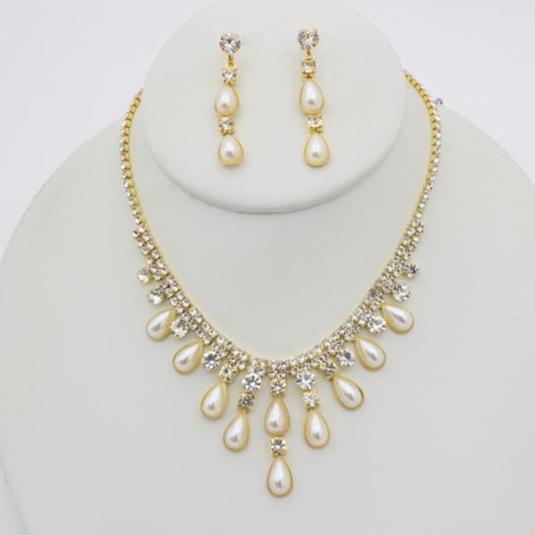 Rhinestone Pearl Teardrop Necklace Earring Set
