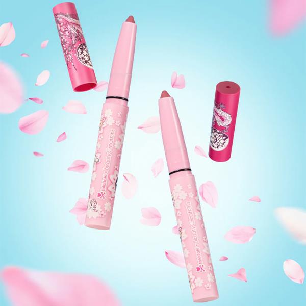 BEAUTY CREATIONS X Tokidoki Blurring Lip Crayon