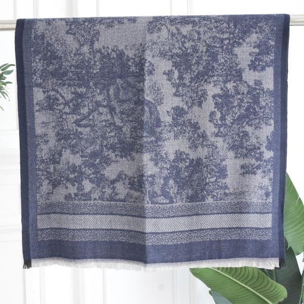 Scenic Pattern Jacquard Fringe Edge Oblong Scarf