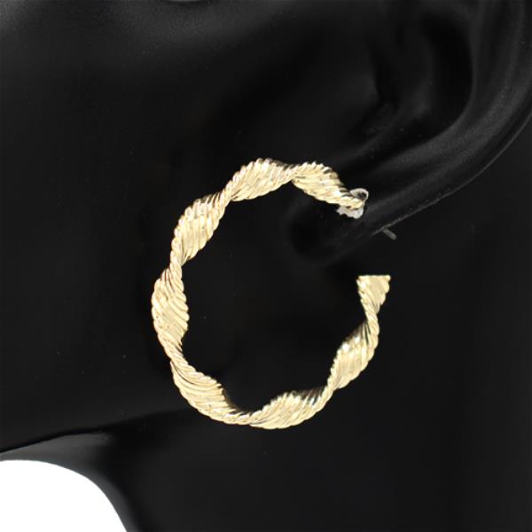 TWISTED HOOP  EARRING