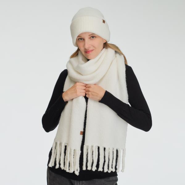 CC HEATHERED SOLID WOVEN SCARF