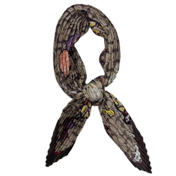 Pleated Geometric Print Bandana Square Neck Scarf