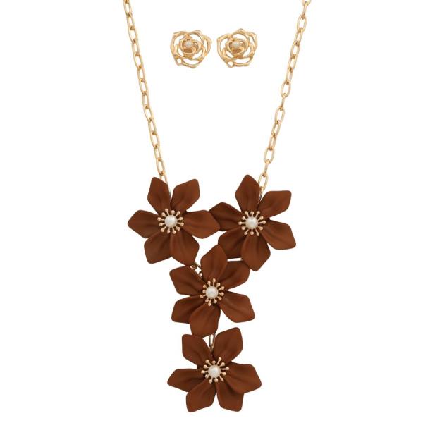Flower Color Pearl Bead Necklace