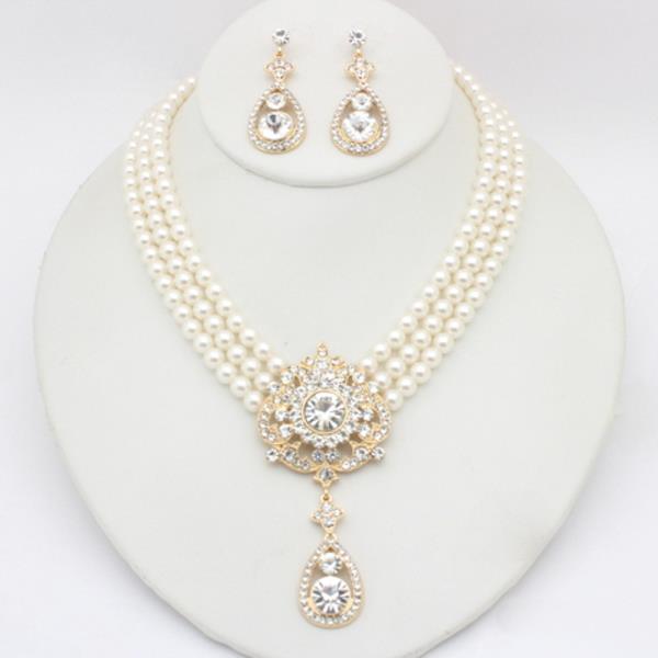 Pearl Medallion Drop Necklace Earring Set