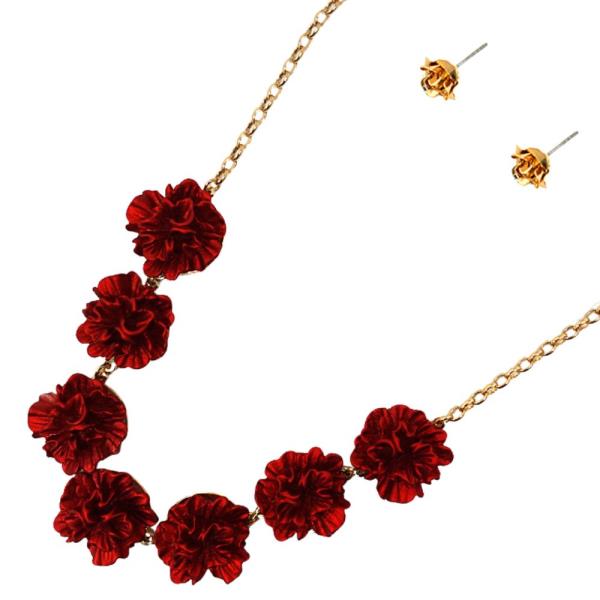 Ruffle Flower Necklace