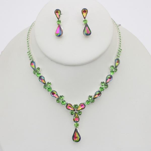 Rhinestone Teardrop Necklace Earring Set