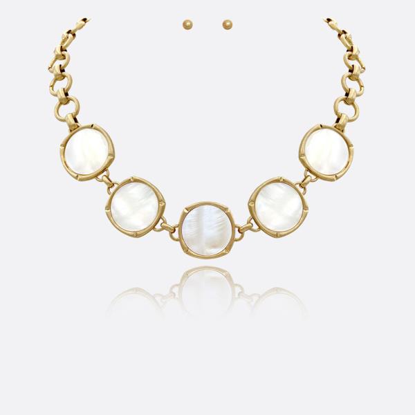 Mother of Pearl Station Pendants Necklace Set