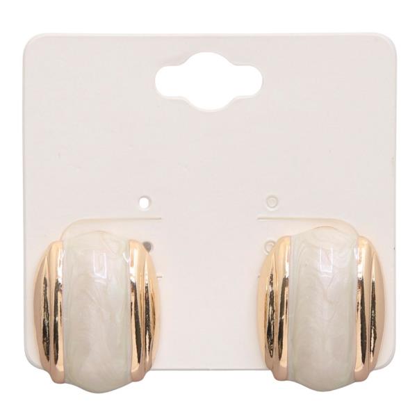 Pearl Metal Earring