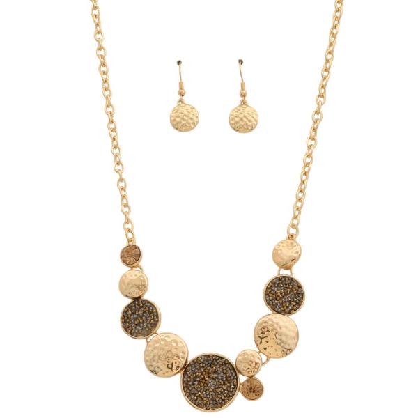 Crystal Bead Round Link Metal Necklace