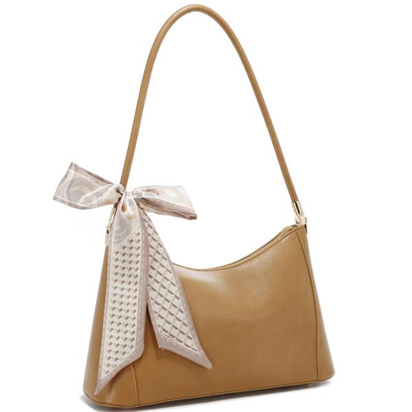 Plain Curve Ribbon Shoulder Bag