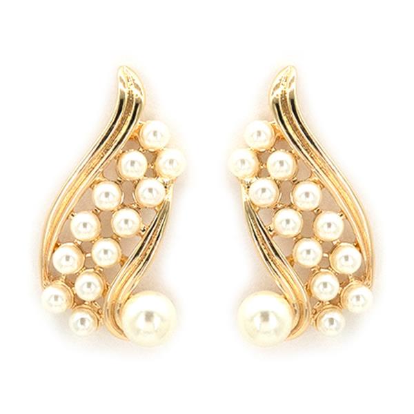 Metal Pearl Curved Stud Earring