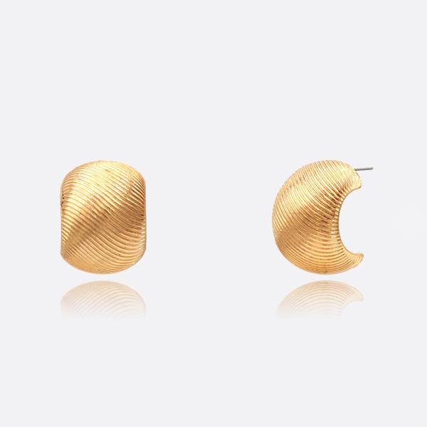 Wavy Ribbed 1 2 Hoop Earring