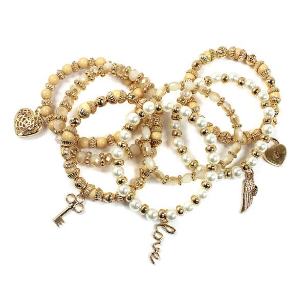 Strand Stretch W Heart Charm Bracelet