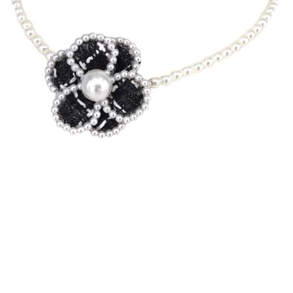 Floral Pearl Pendant Choker Necklace