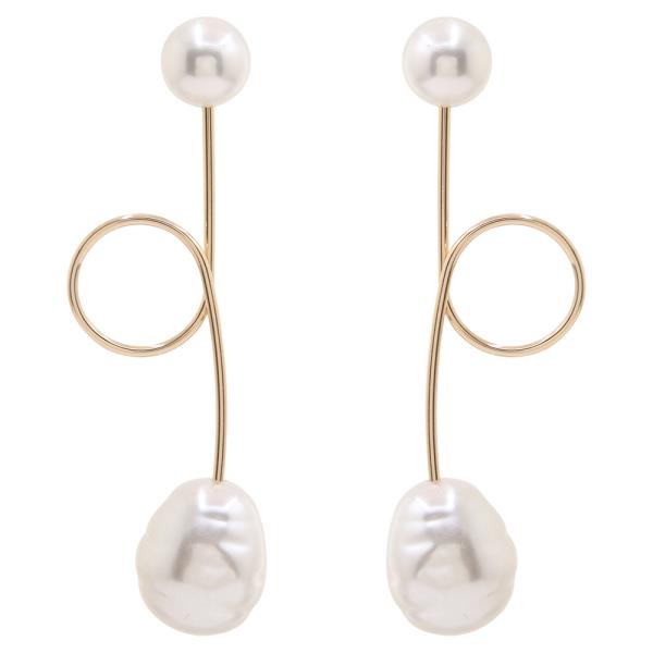 Twist Wire Pearl Statement Earring
