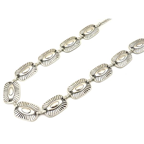 WESTERN METAL OVAL CONCHO CHAIN BELT