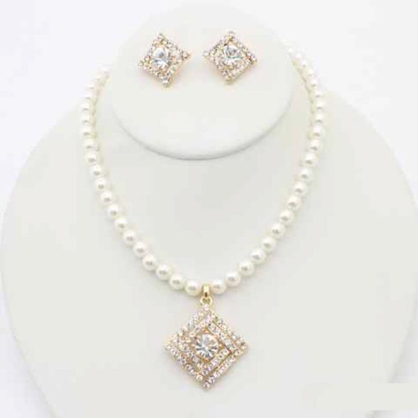 Crystal Stone Cluster Necklace Earring Set