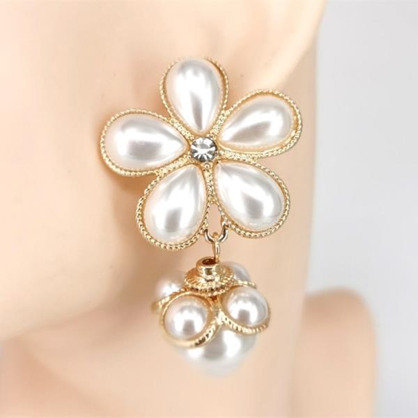 Pearl Flower Dangle Western Earring