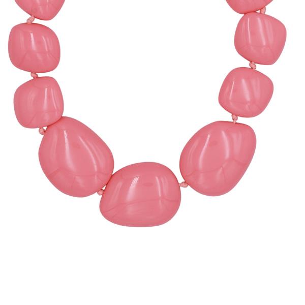 Large Shape Resin Pebble Statement Necklace
