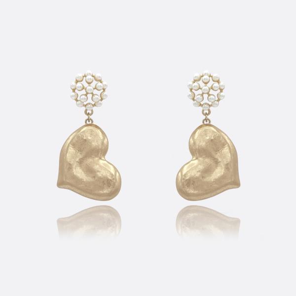 Rough Hammered Heart W Pearl Earring