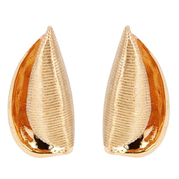 Metal Curved Hoop Earring